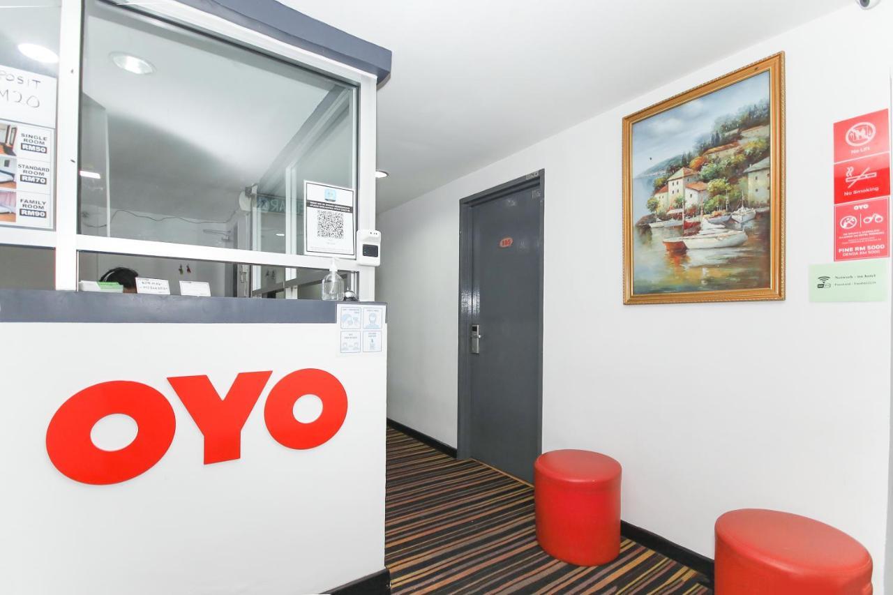 Super Oyo 90345 Tm Hotel Ampang  Esterno foto