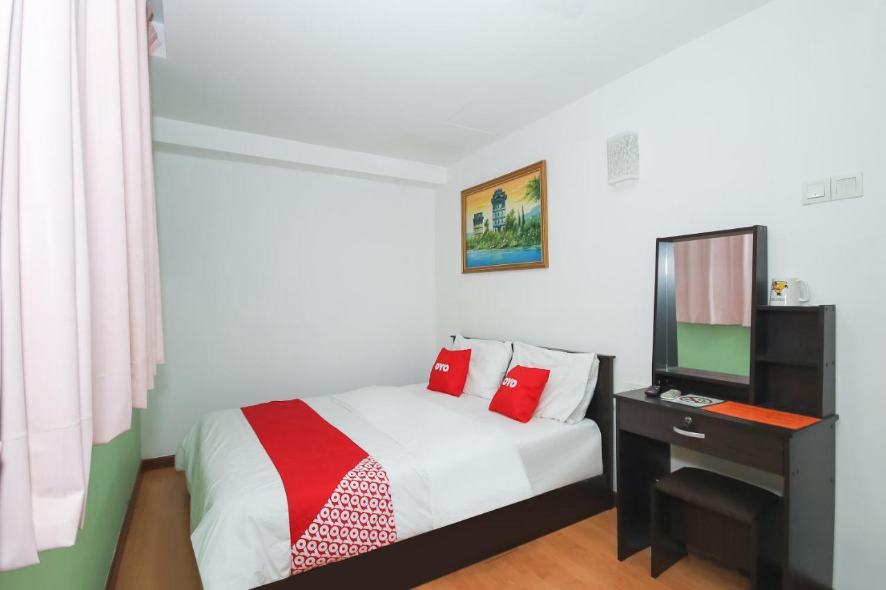 Super Oyo 90345 Tm Hotel Ampang  Esterno foto